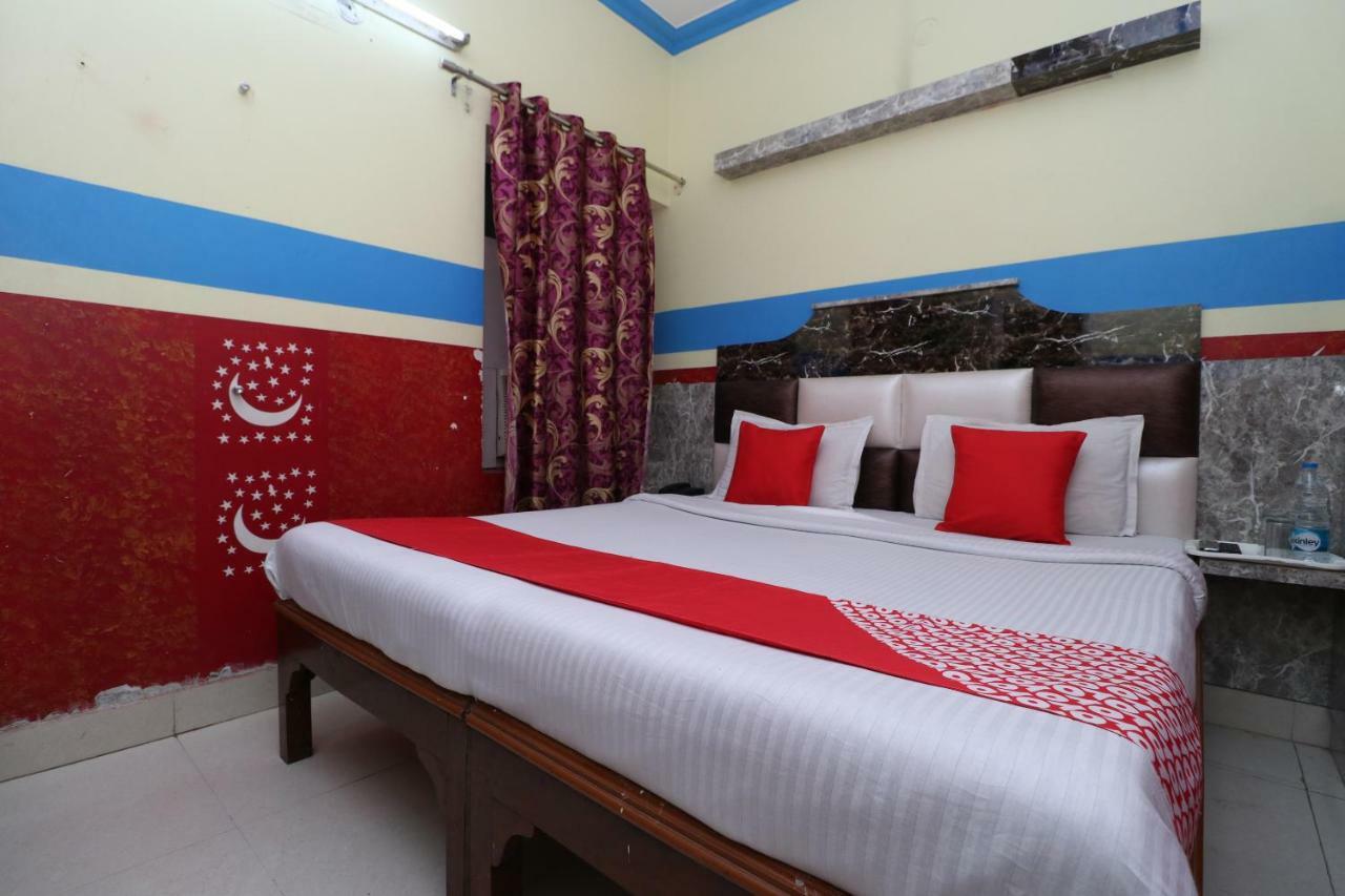 Oyo 30100 Lucky Amritsar