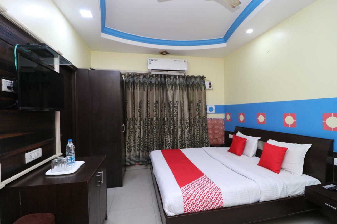 Oyo 30100 Lucky Guest house