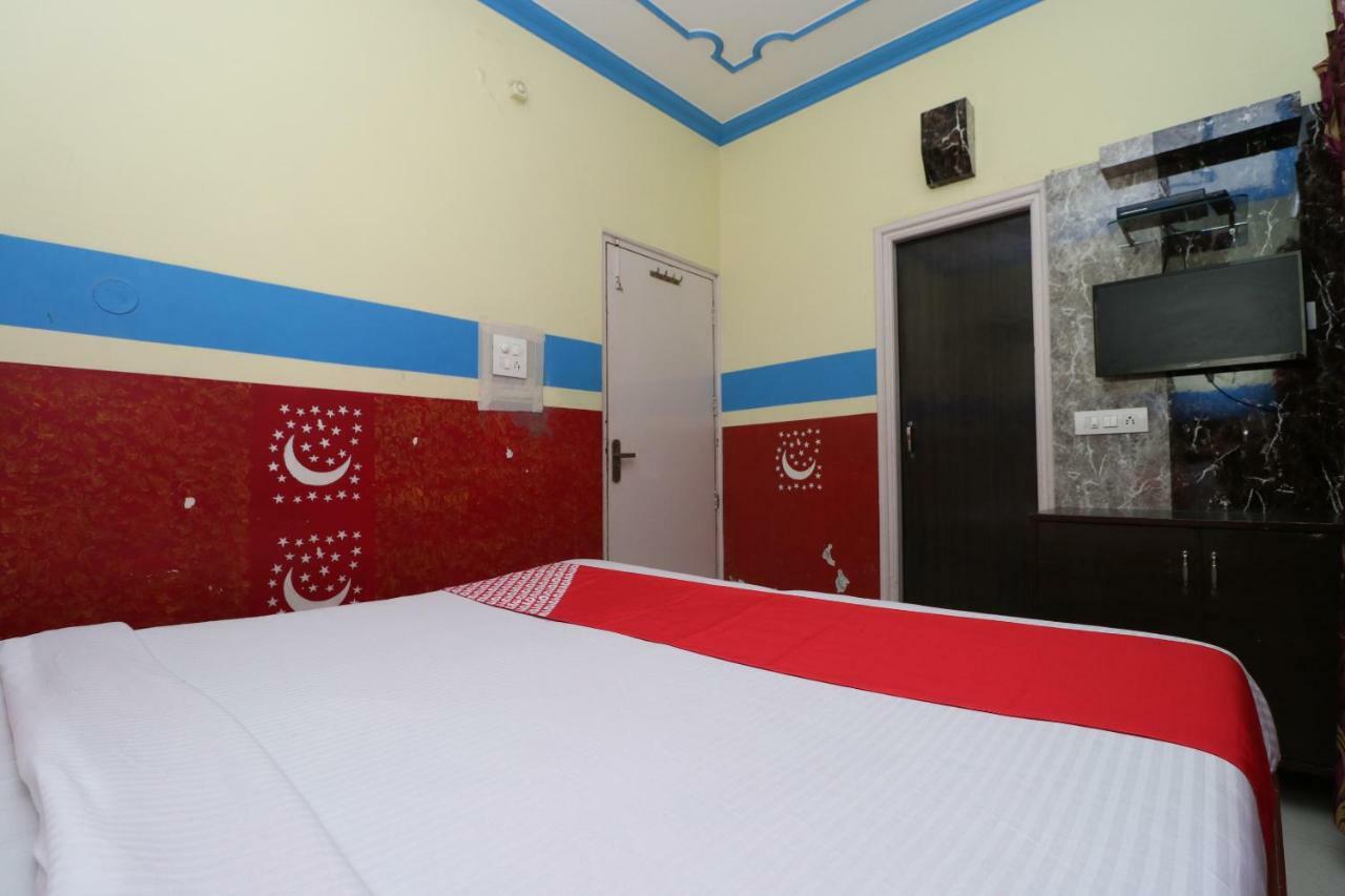 Oyo 30100 Lucky Guest house Amritsar