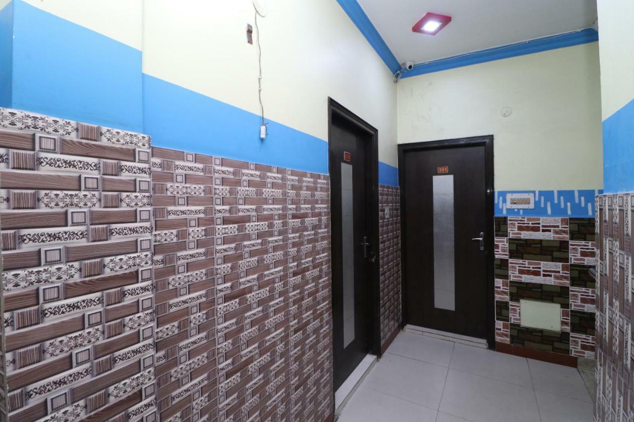 Guest house Oyo 30100 Lucky