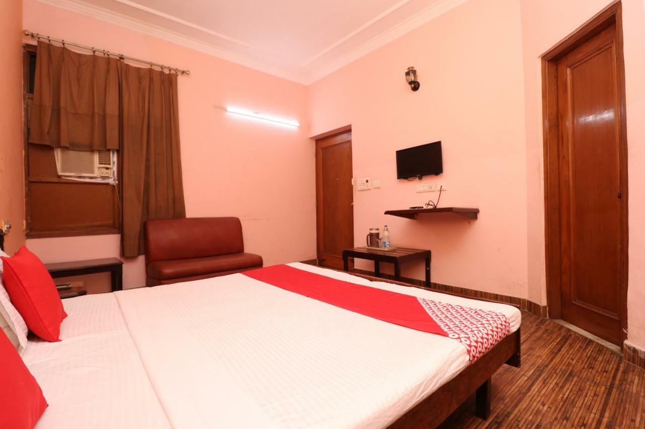 Hotel Vaccinated Staff - Capital O 35965 Kishore Castle