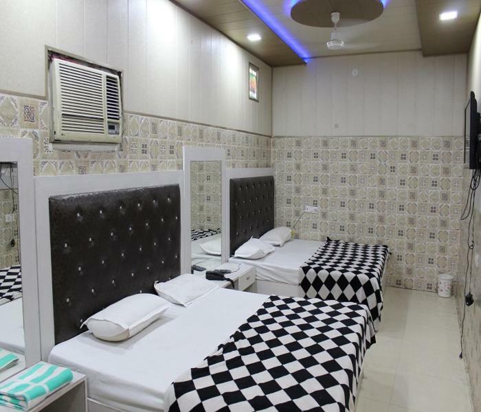 N Pay Hotel