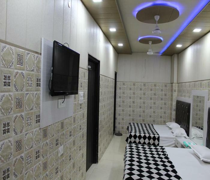 N Pay Hotel
