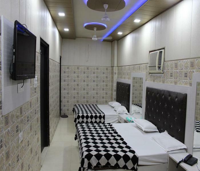 N Pay Hotel Amritsar