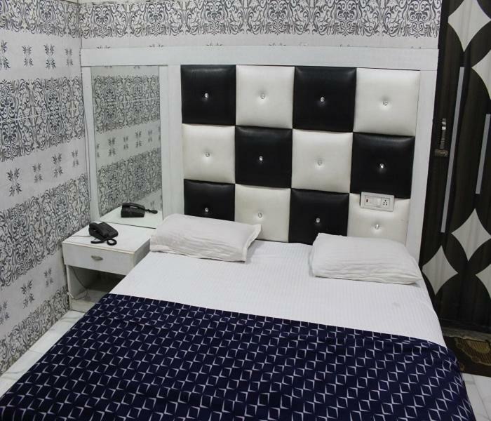 N Pay Hotel