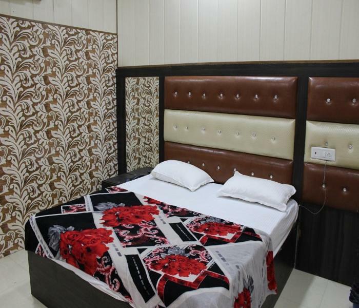 N Pay Hotel