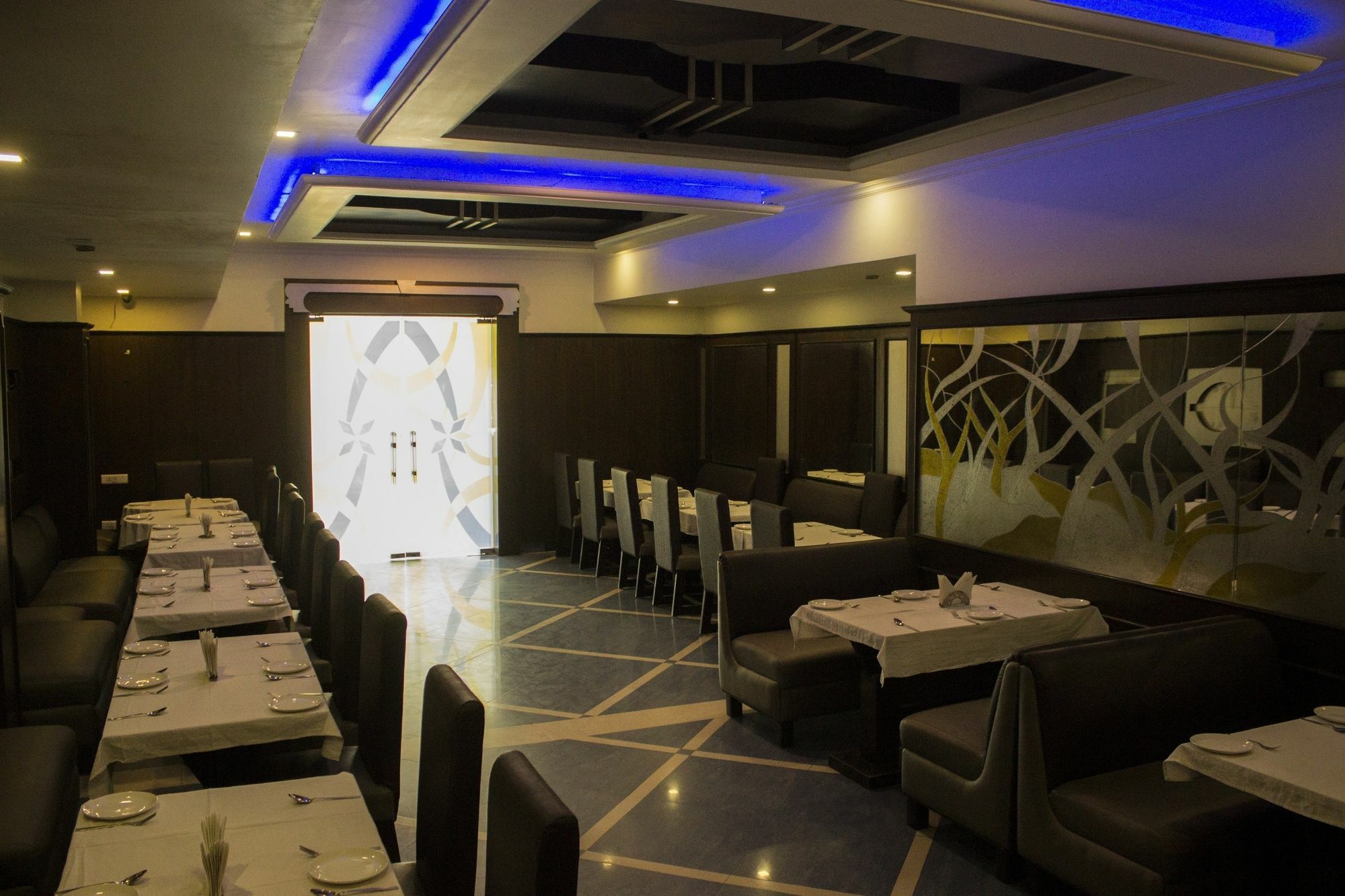 Fabhotel Aaykay Model Town