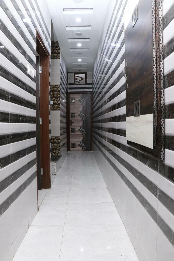 Punjabi Niwas Hotel