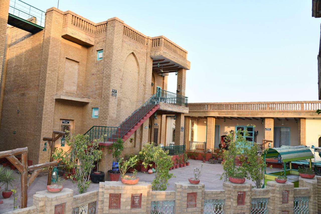 Resort Welcomheritage Ranjitvilas 5*