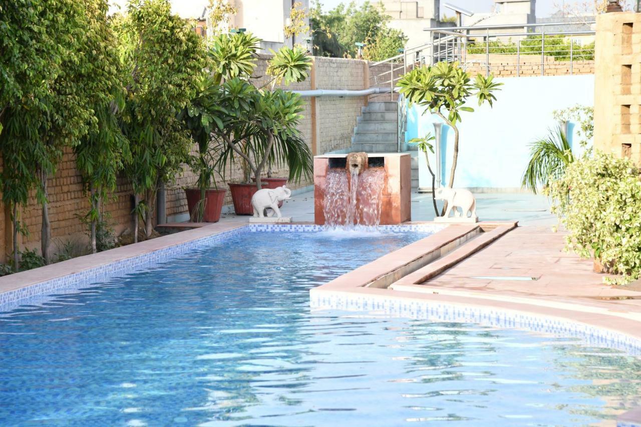 Welcomheritage Ranjitvilas Resort 5*