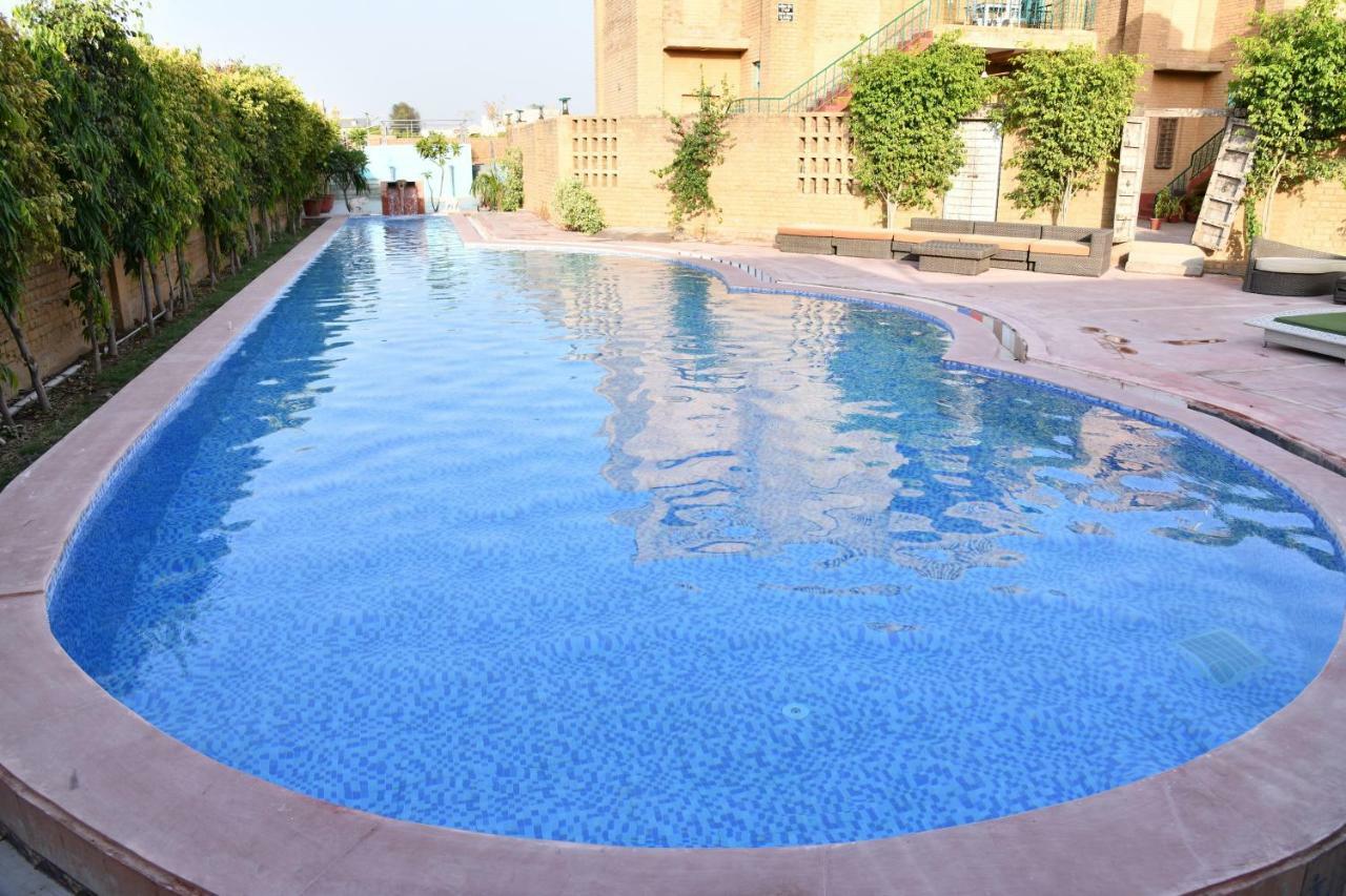 Welcomheritage Ranjitvilas Resort