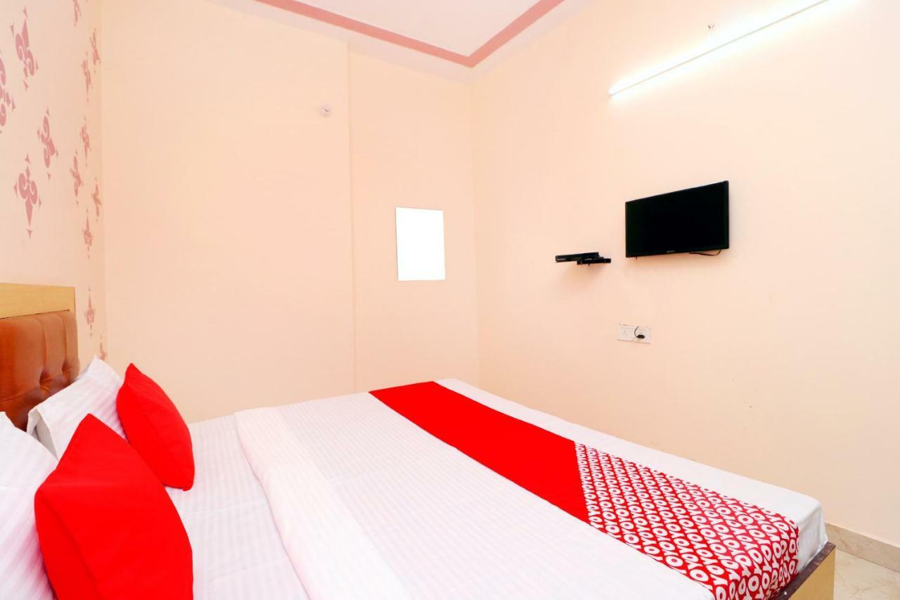 Hotel Oyo 43966 Jaura