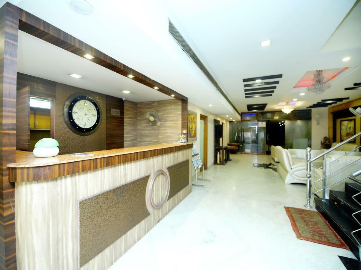 Sanjog International Hotel 3*