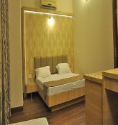 Hotel Mercury By Sonachi