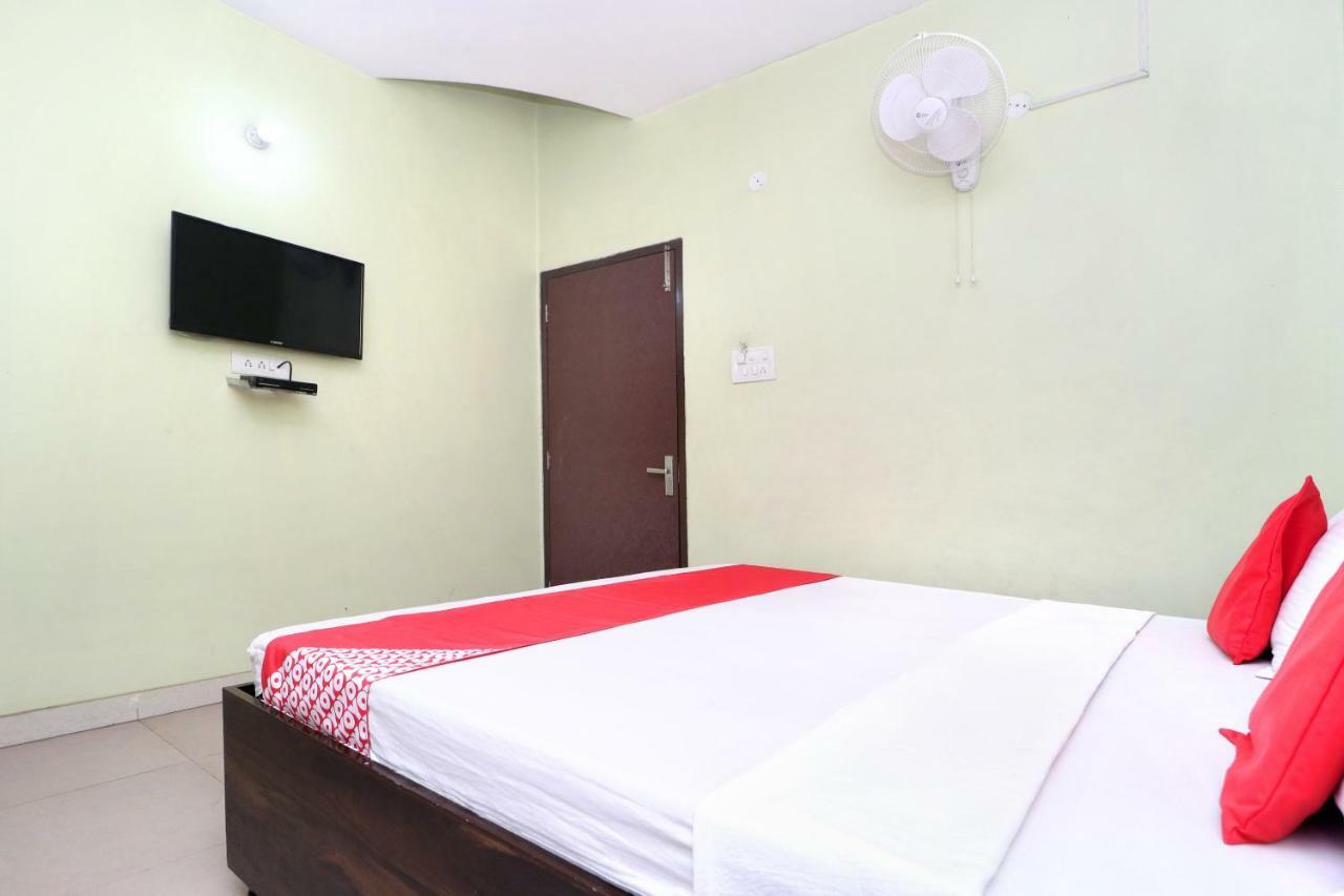Oyo 26665 Choudhary Residency 3* Amritsar
