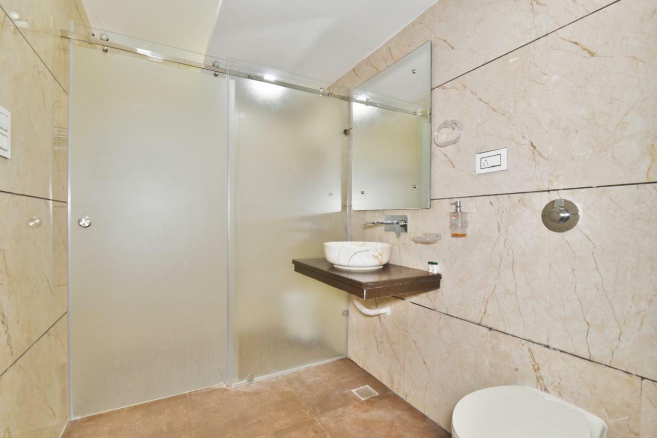 Hk Backpackers-luxury & *