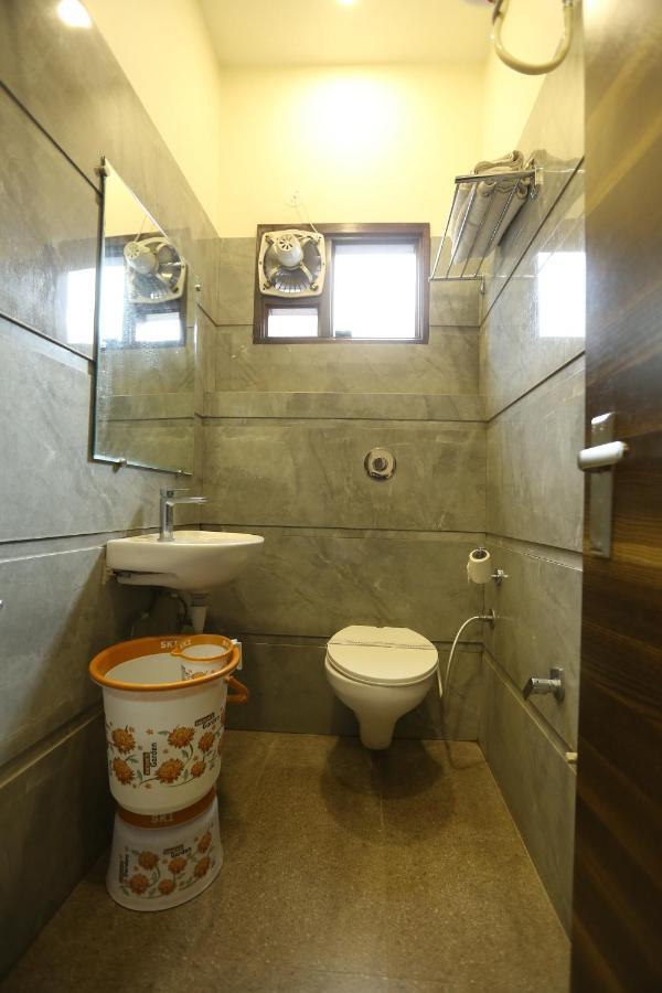 Bed & Breakfast Om Sai 4*