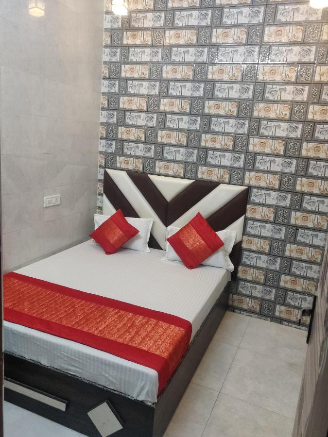 Punjabi Niwas Hotel Amritsar
