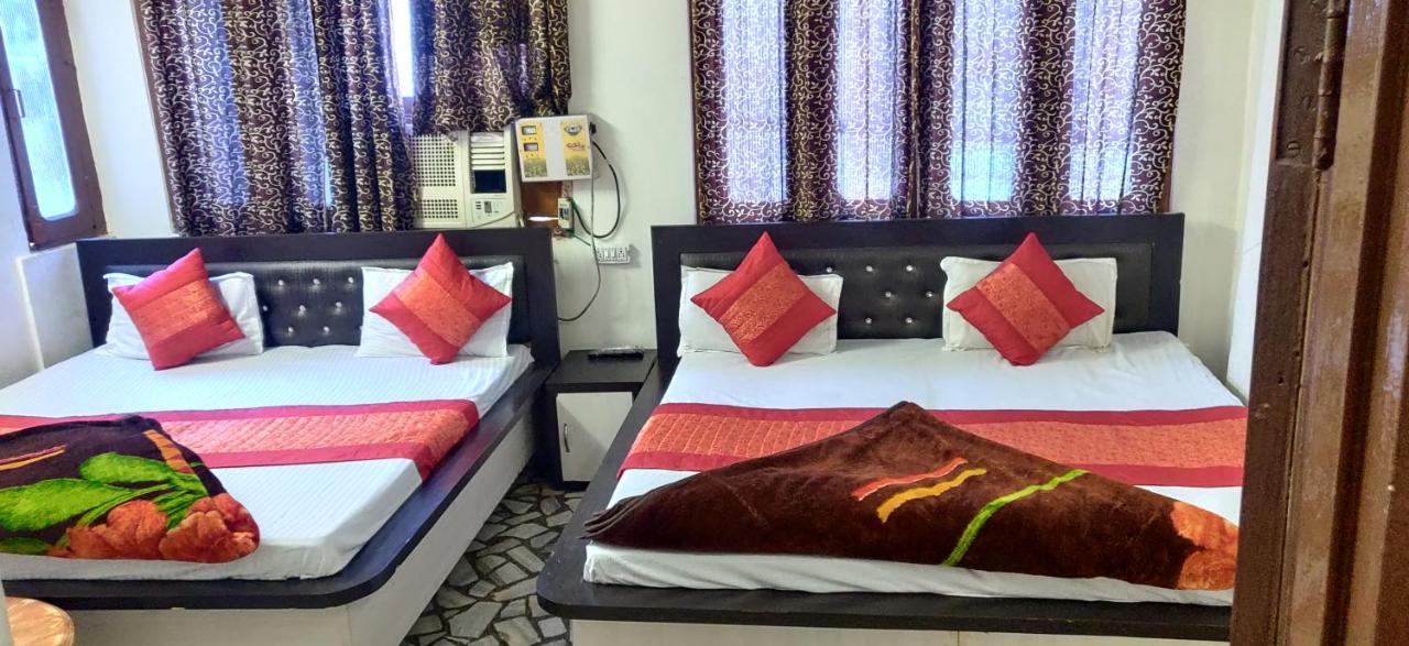 Hotel Punjabi Niwas Amritsar