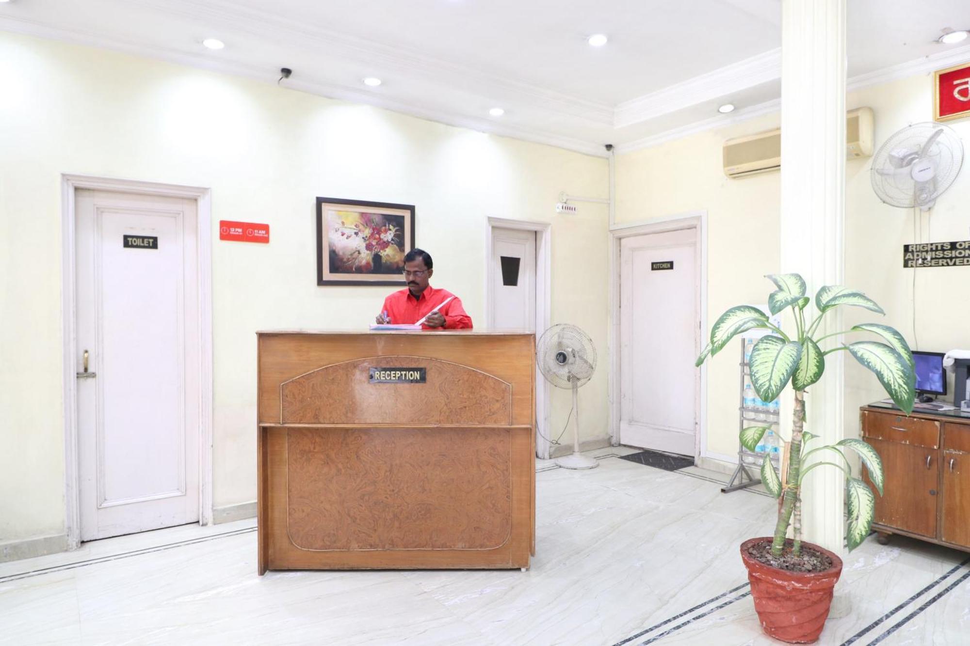 Oyo 24073 Hari Darshan Hotel Amritsar