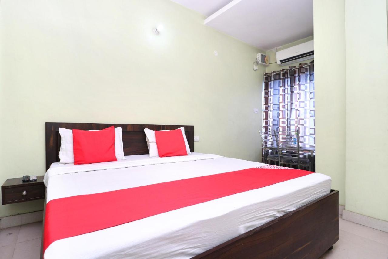 Oyo 26665 Choudhary Residency Hotel 3*