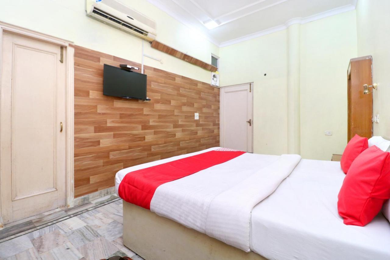 Oyo 24073 Hari Darshan Hotel